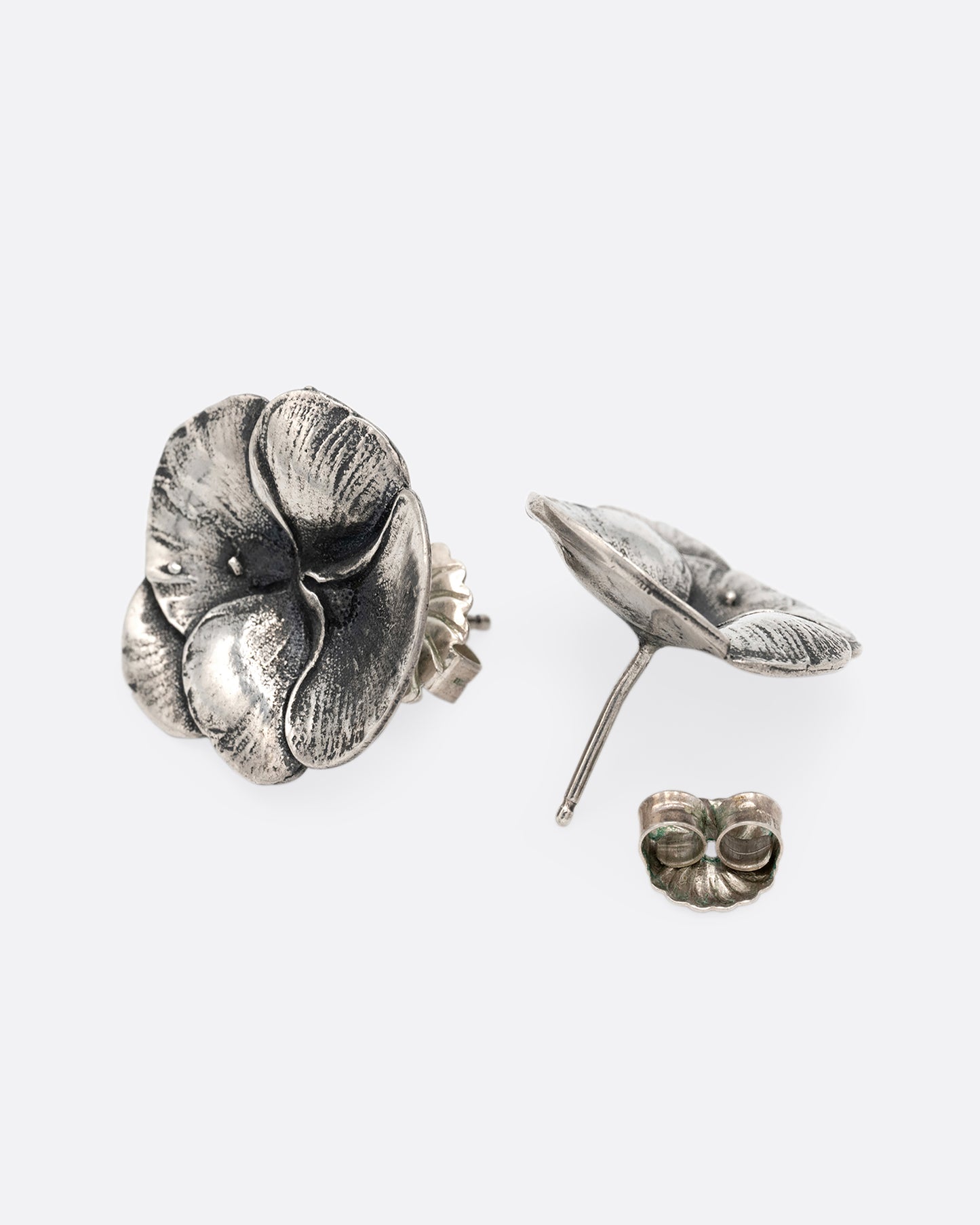 Pansy Stud Earrings