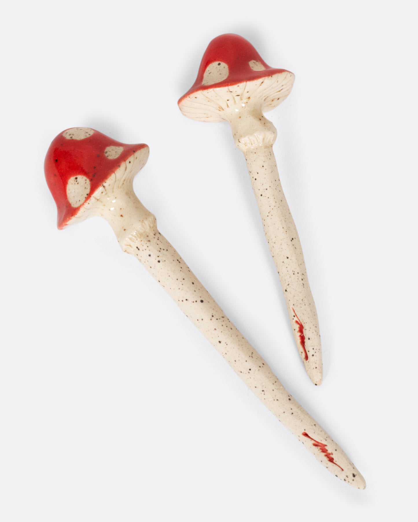 These ceramic shroom plant sculptures are like little friends for your house plant—a staple in our dopamine decor.