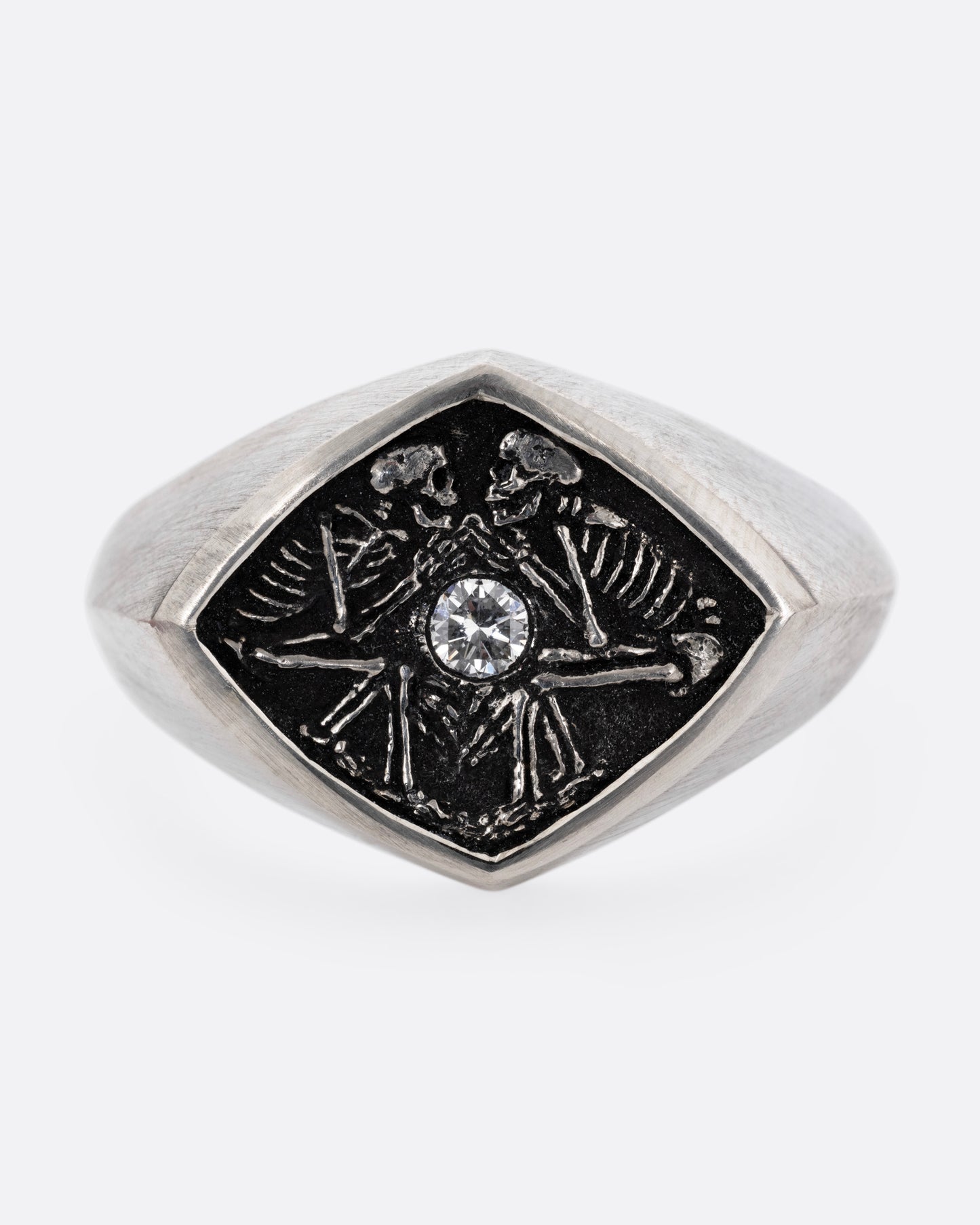 Dolcis Mortem Wide Signet Ring