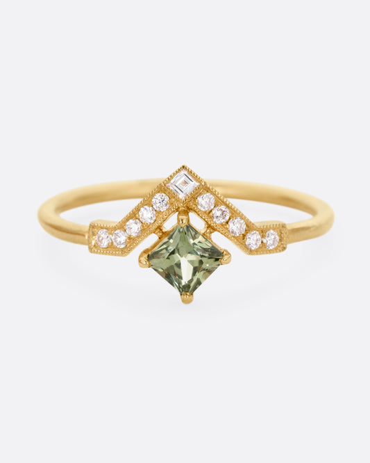 Green Sapphire and Diamond Artio Ring