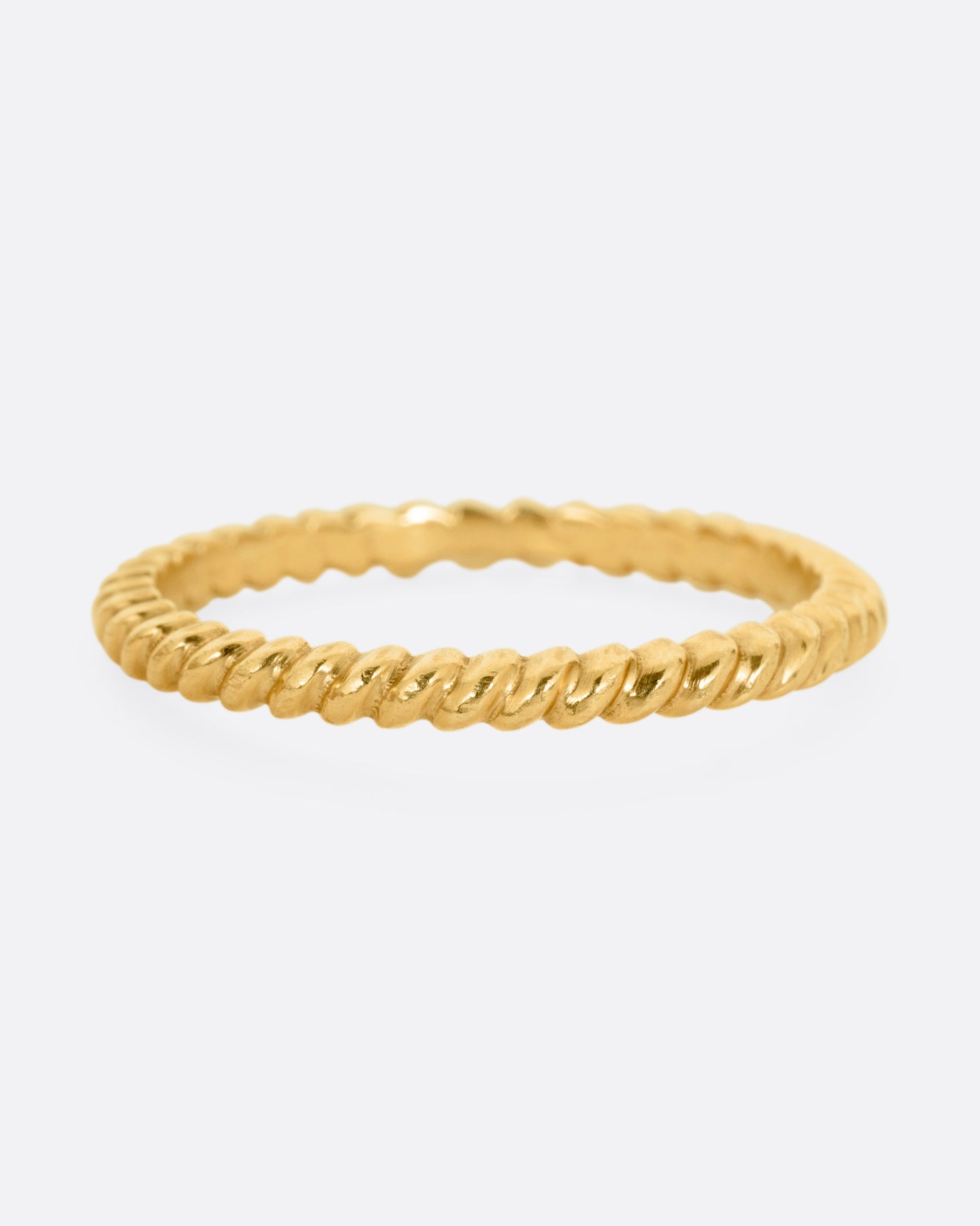 Twisted Band Ring