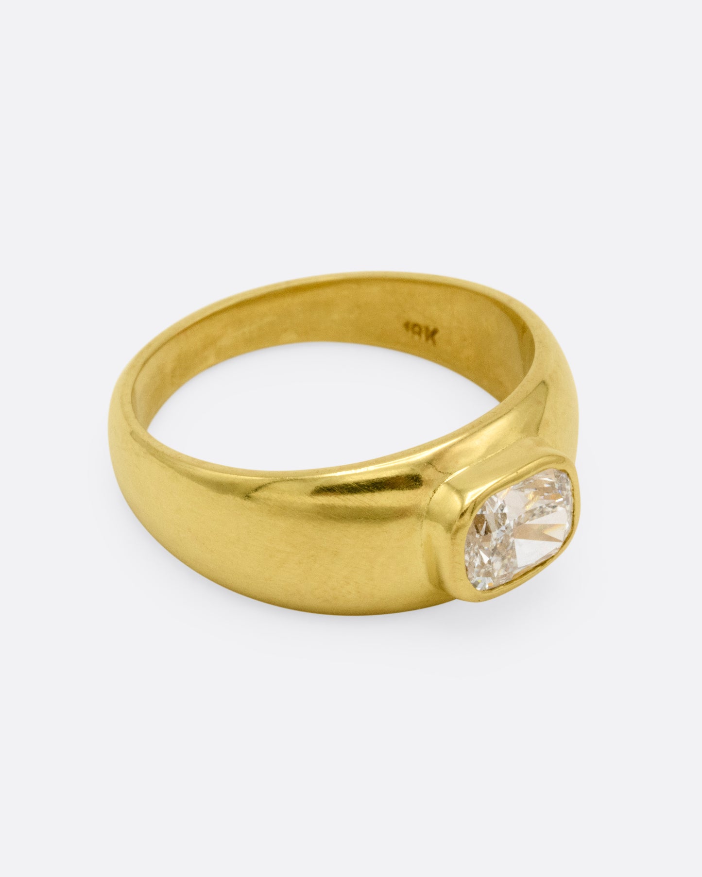 Cushion Cut Diamond Cigar Band