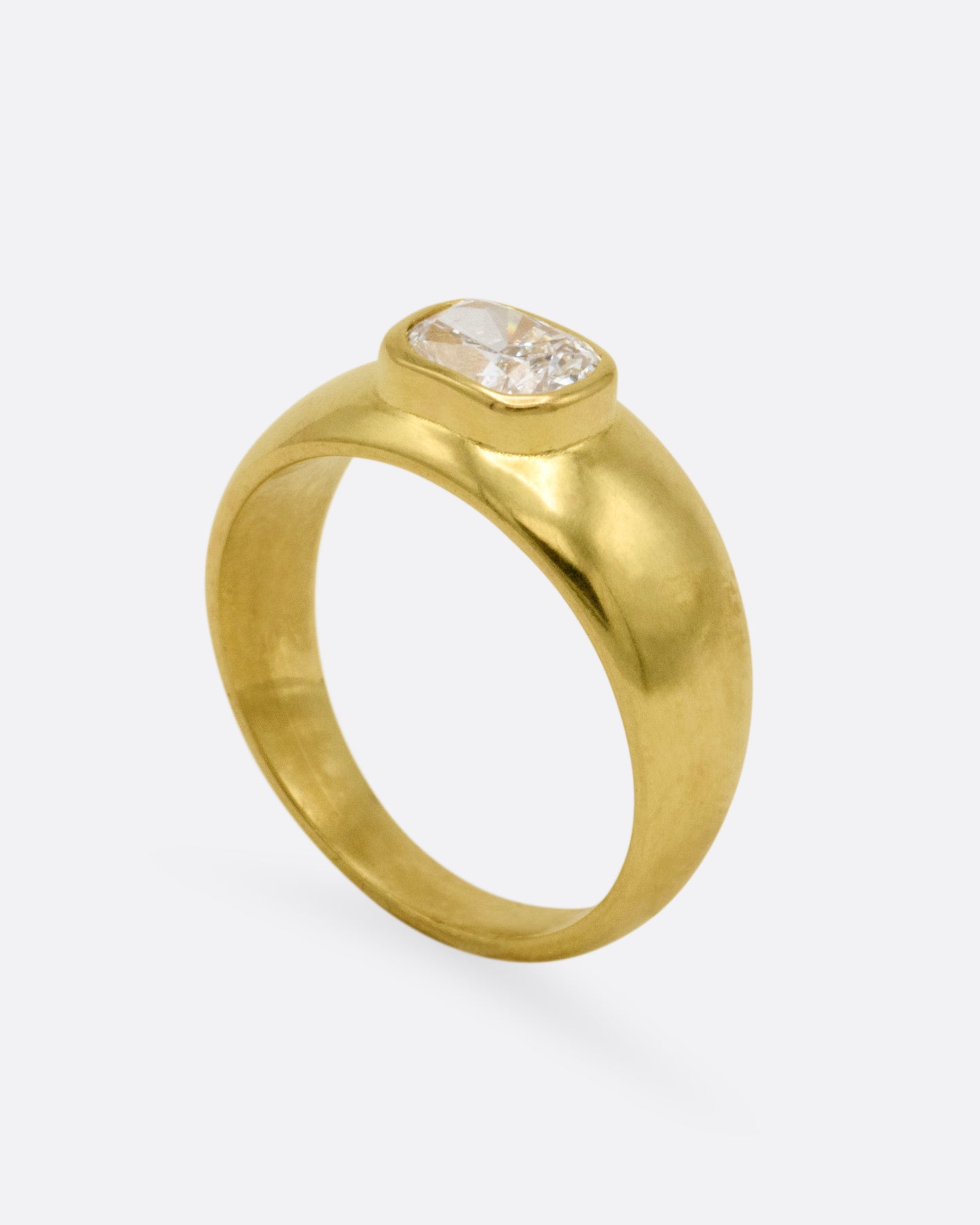 Cushion Cut Diamond Cigar Band
