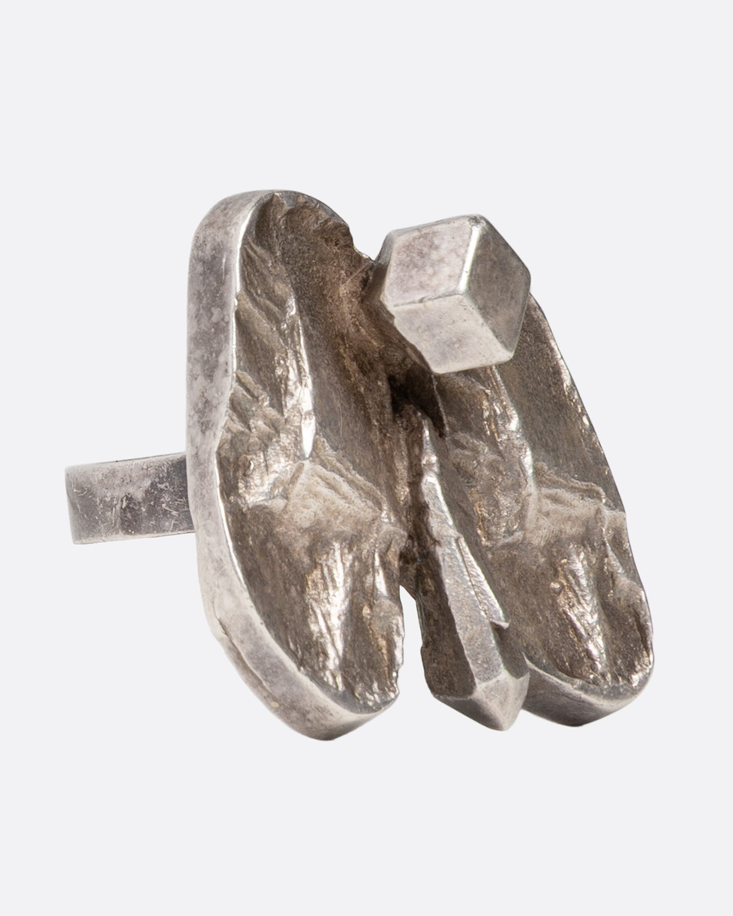 Dimensional Butterfly Ring