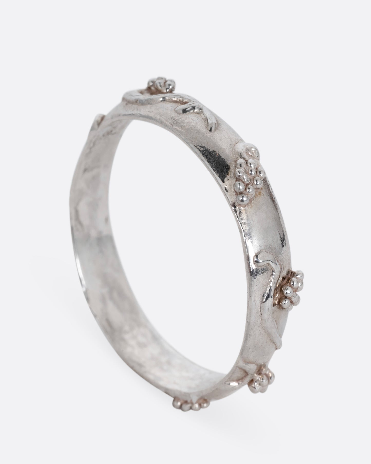 Vineyard Ring