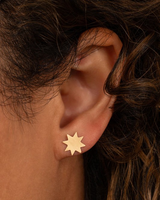 Yellow Gold 8 Point Star Stud