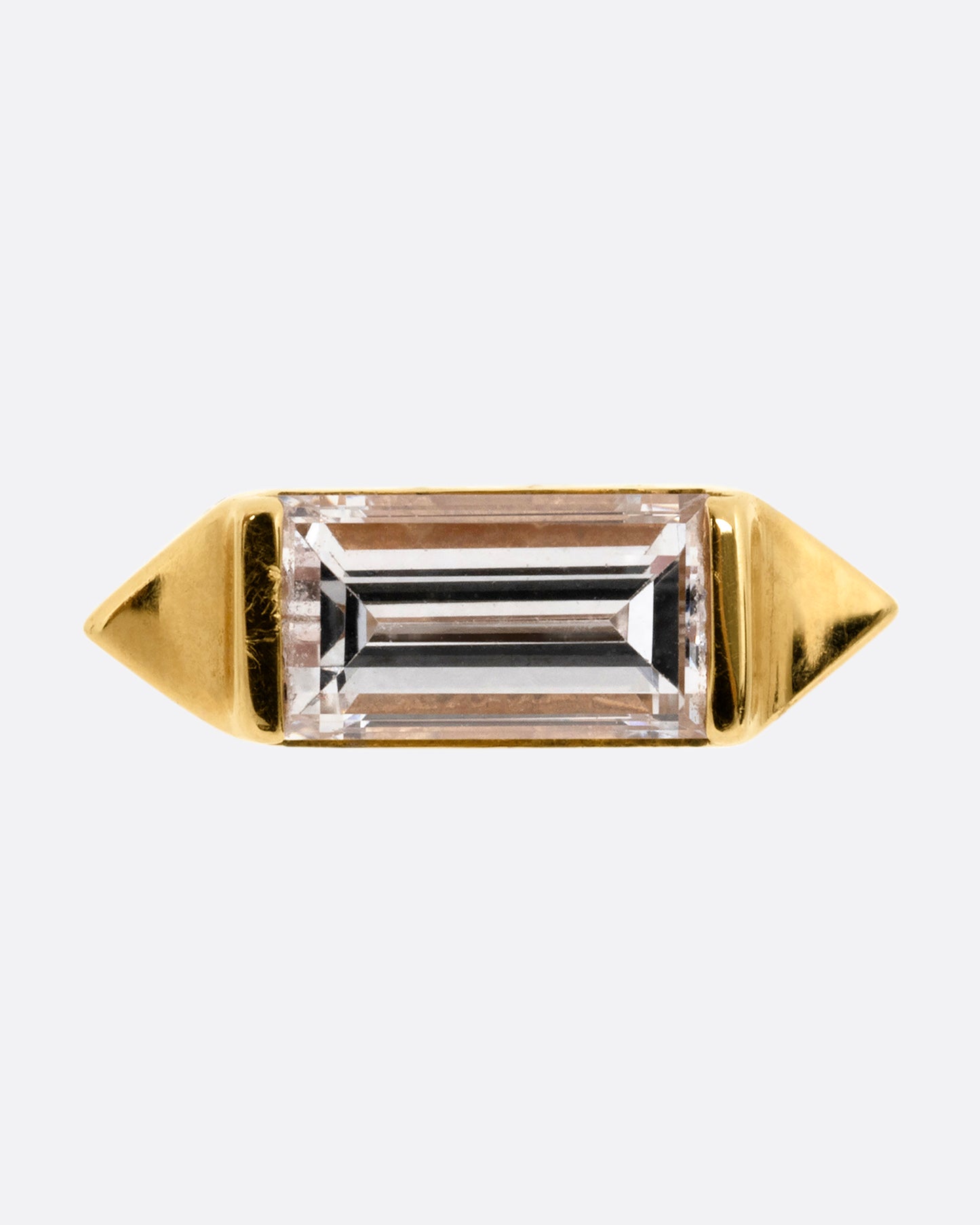 Bergama Diamond Arrow Stud Earring