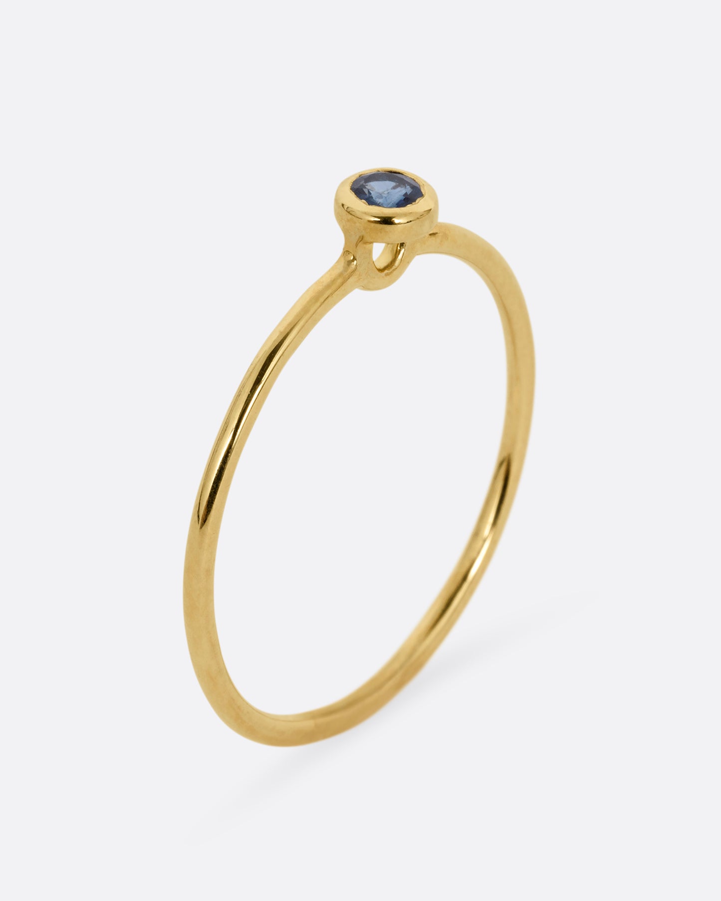 Round Sapphire Ring