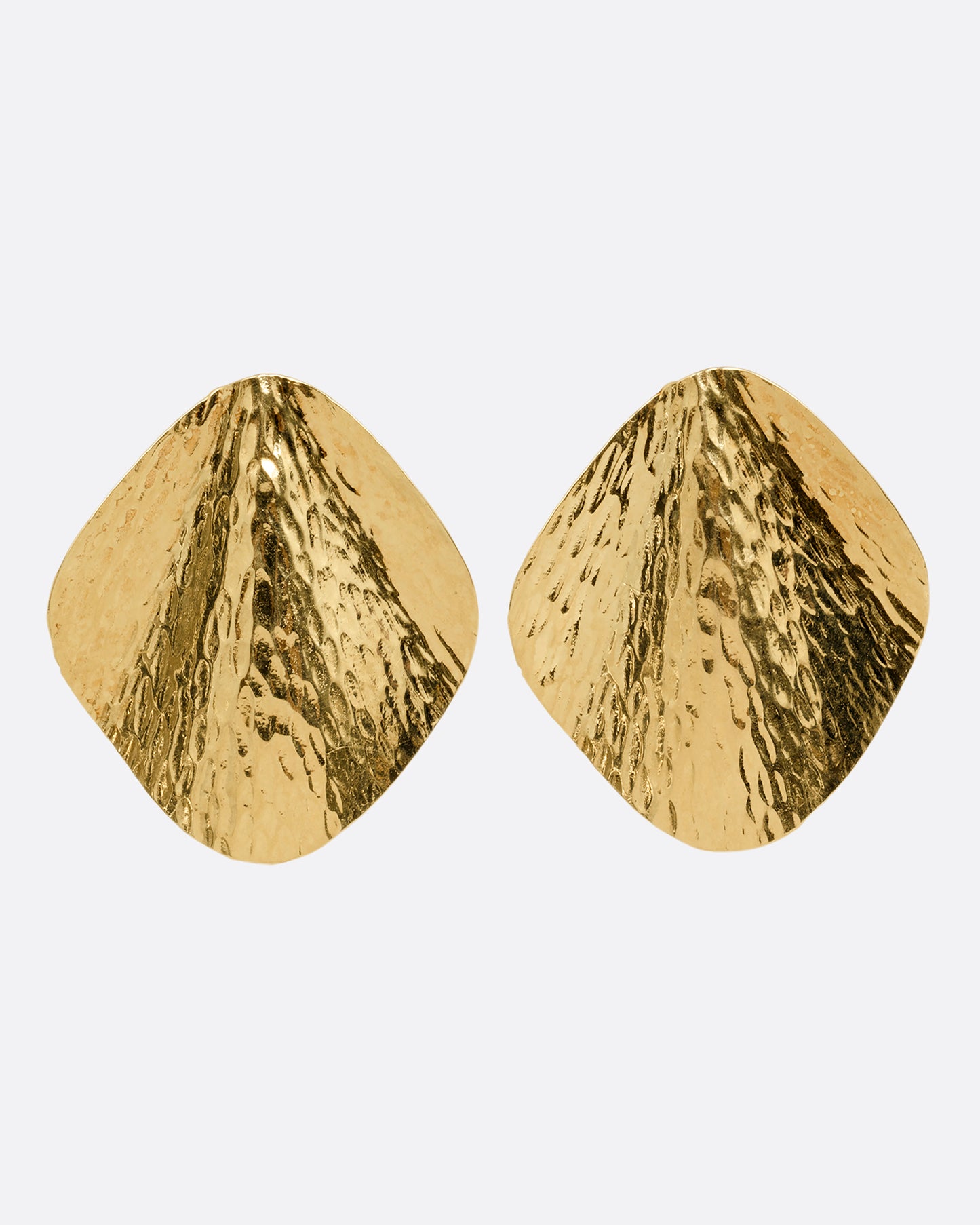 Wavy Stud Earrings