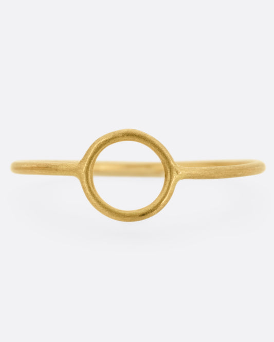 Armilla Circle Ring