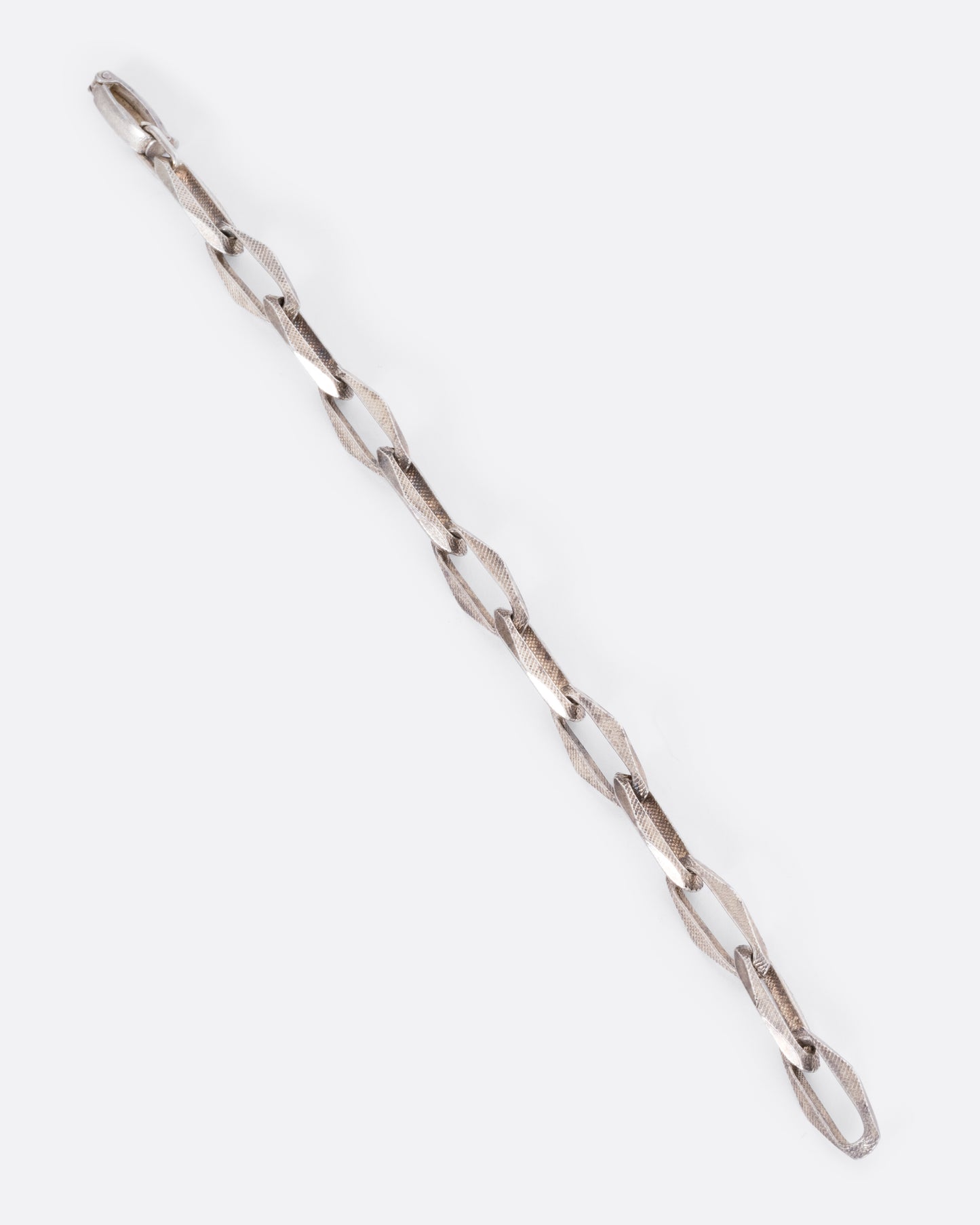 Textured Oval Link Bracelet