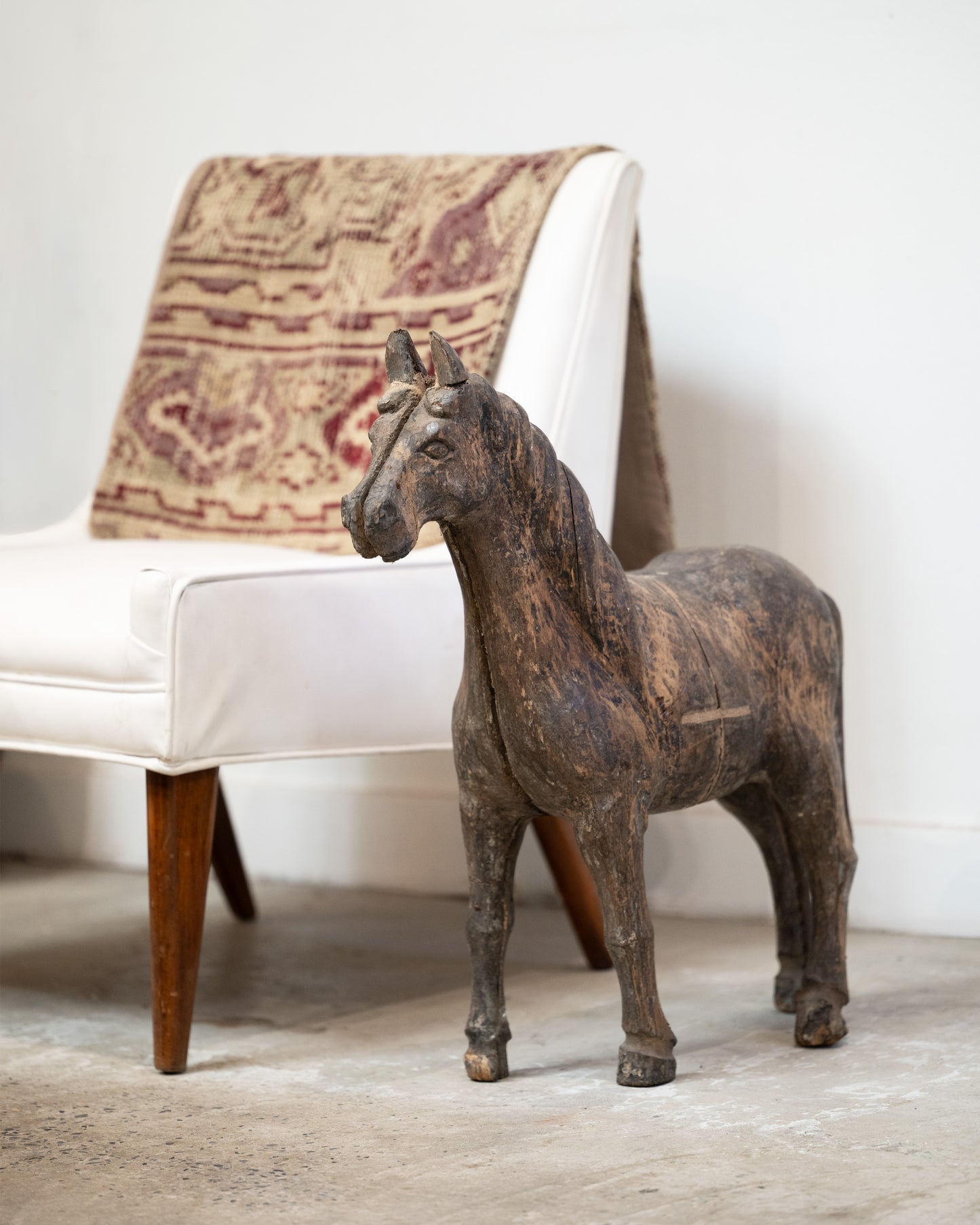 Wooden Horse Takaan Sculpture