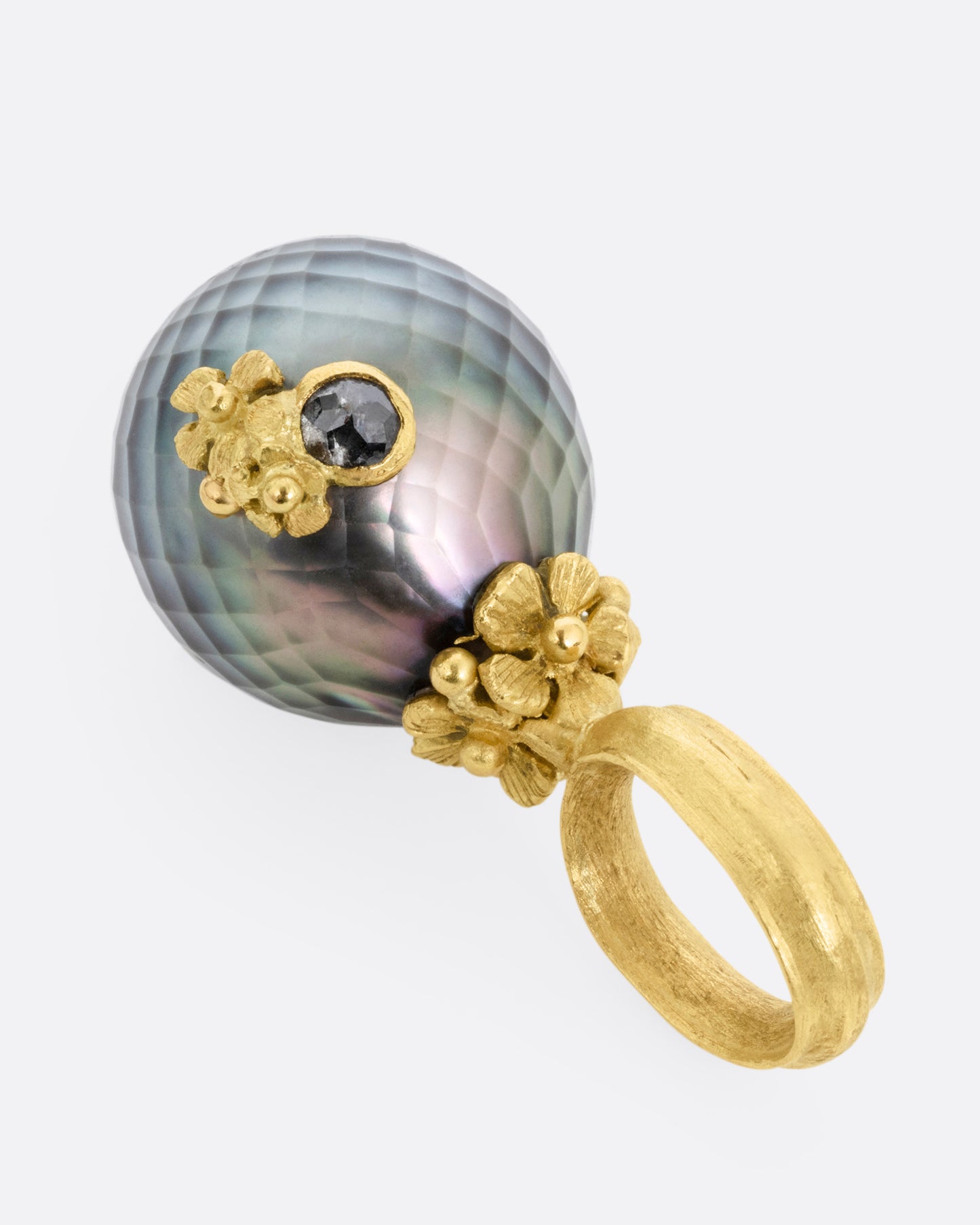 Tahitian Pearl Pendant