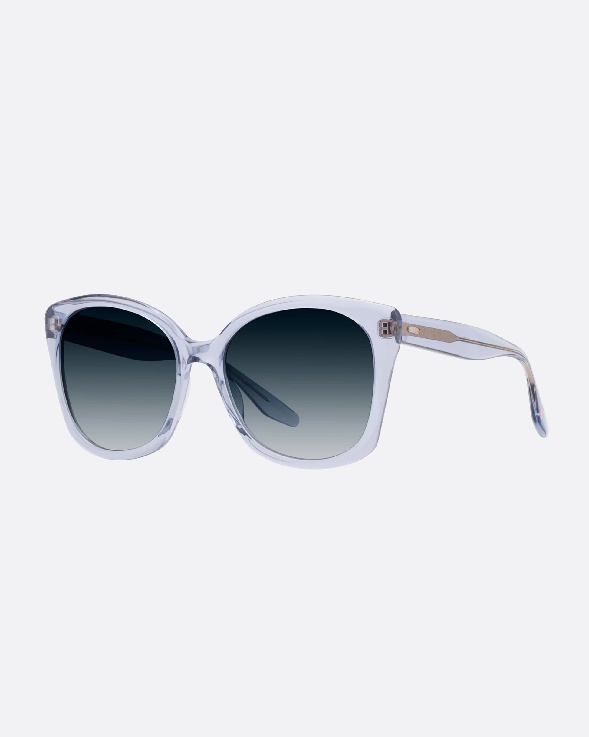 A pair of glamorous, oversized butterfly, cat-eye sunglasses. This time with blue smoke frames.