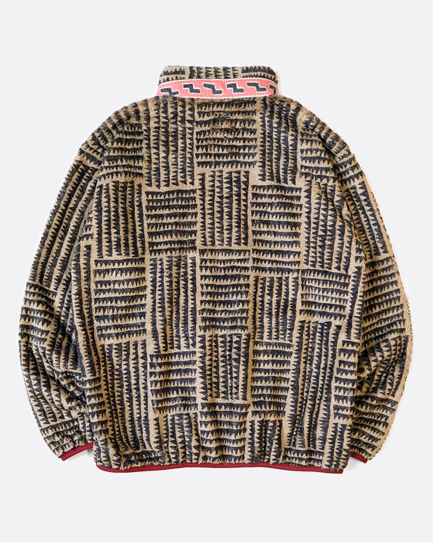A fan favorite jacket, this time in a geometric sawtooth block pattern.