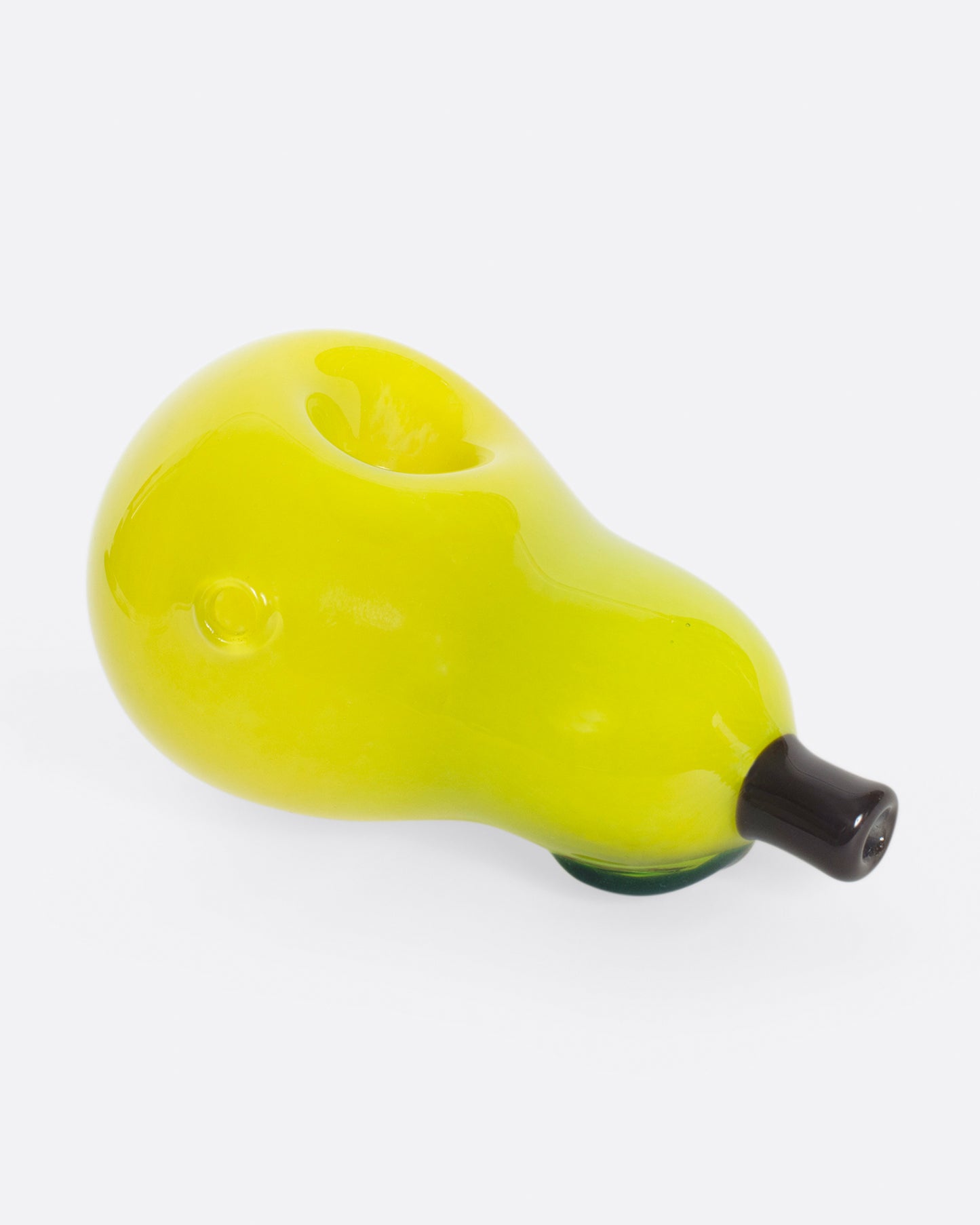 Hide this pipe in plain sight; equally cool standing or laying on its side.