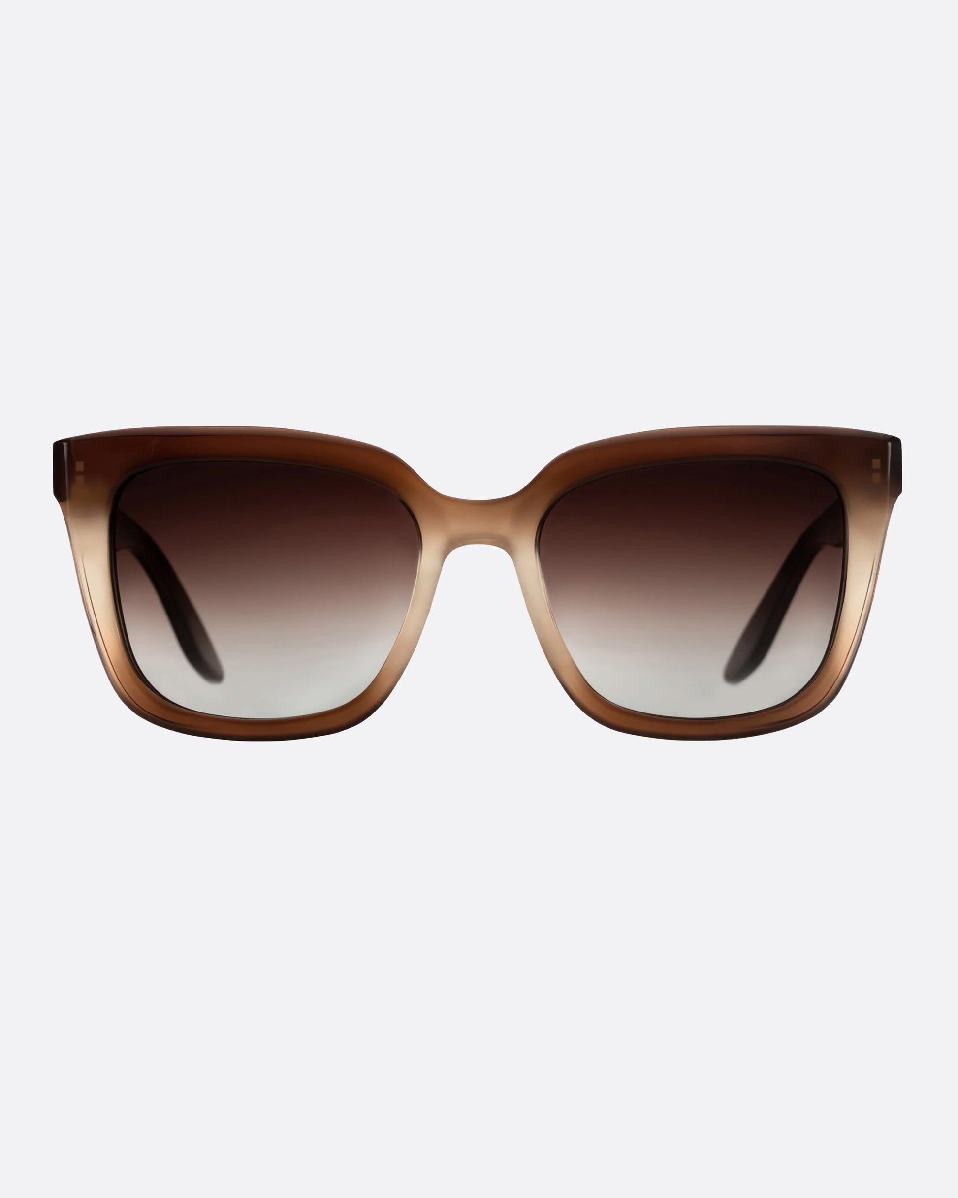 A universally flattering style, designed to fit almost every face. This time in a brown gradient.
